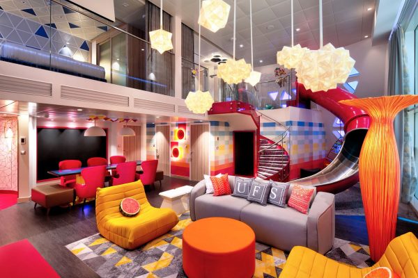 RCI_WN_022022_PR_MVerdure_UFS-LivingRoom2_lores.jpg